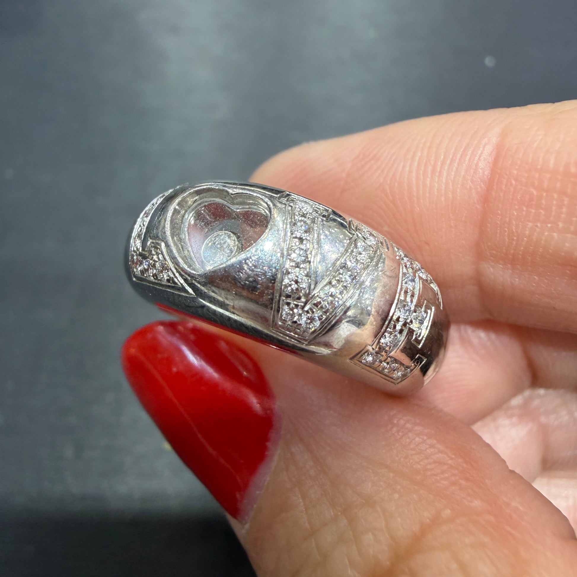 Chopard Happy Diamonds Love White Gold
