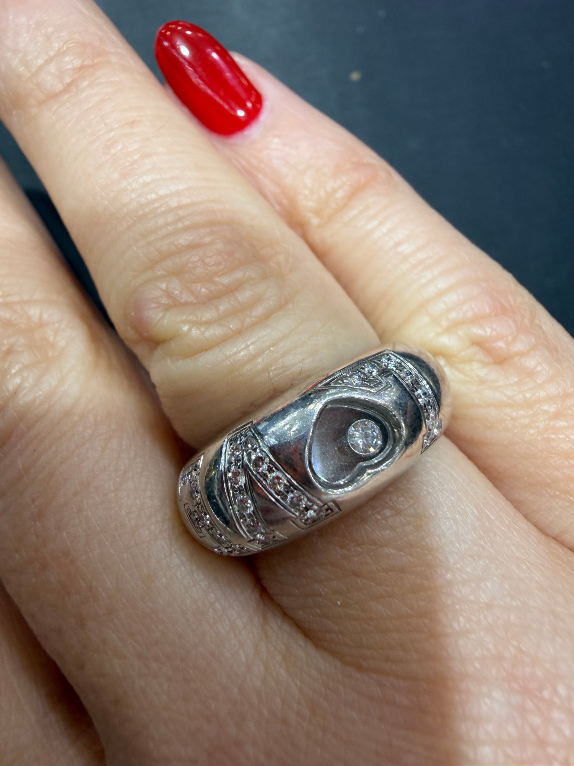Chopard Happy Diamonds Love White Gold