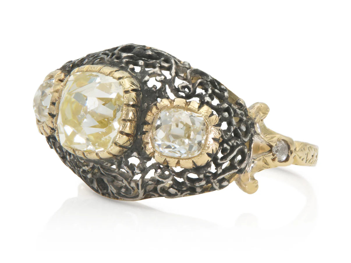 MARIO BUCCELLATI Vintage 1950s Old Mine Cut Diamond Three-Stone Bombe Ring