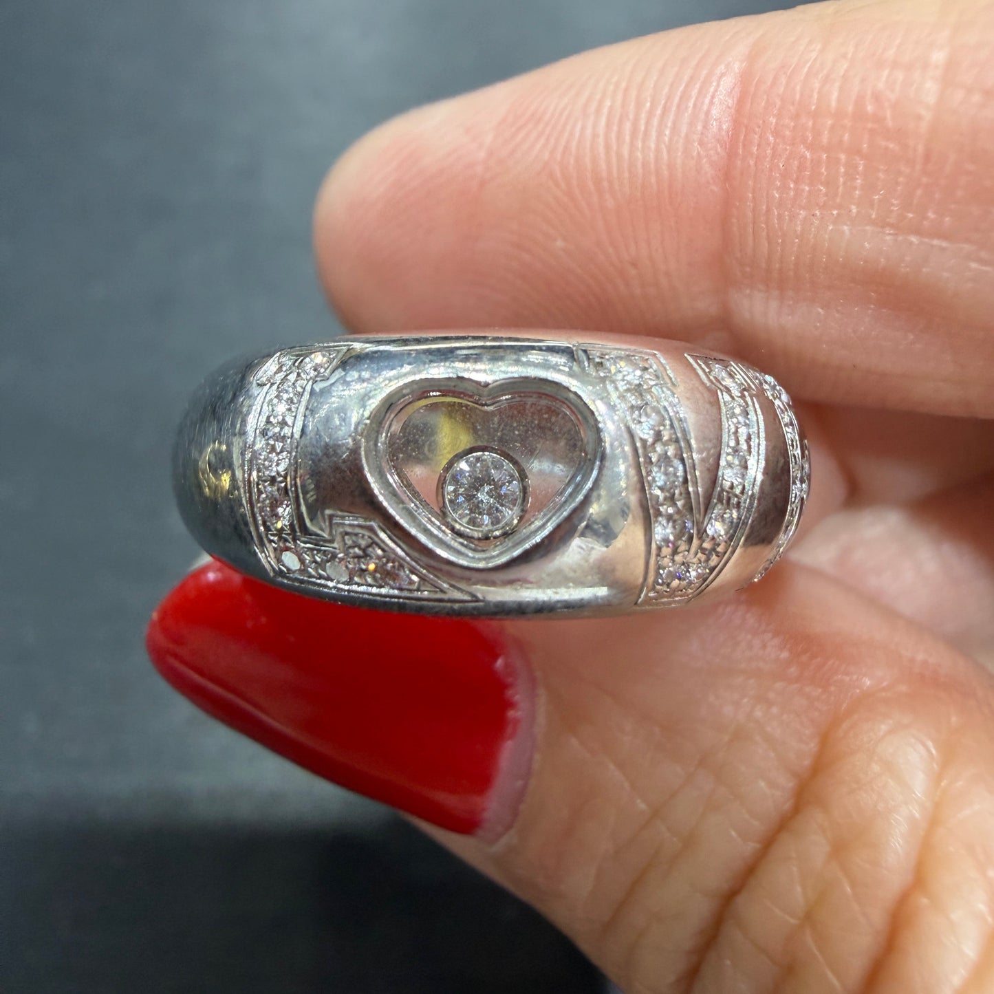 Chopard Happy Diamonds Love White Gold
